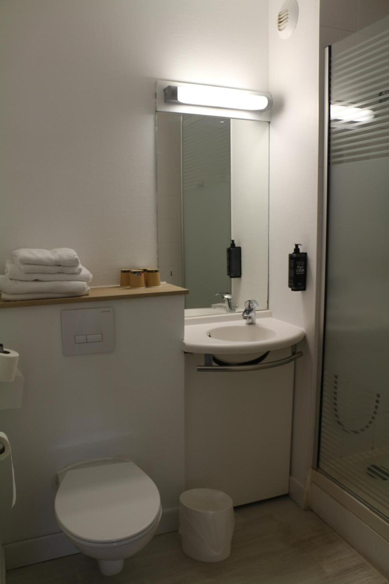 Ibis Budget Agen Le Passage  Екстер'єр фото